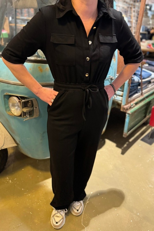 7870 JUMPSUIT - ZWART