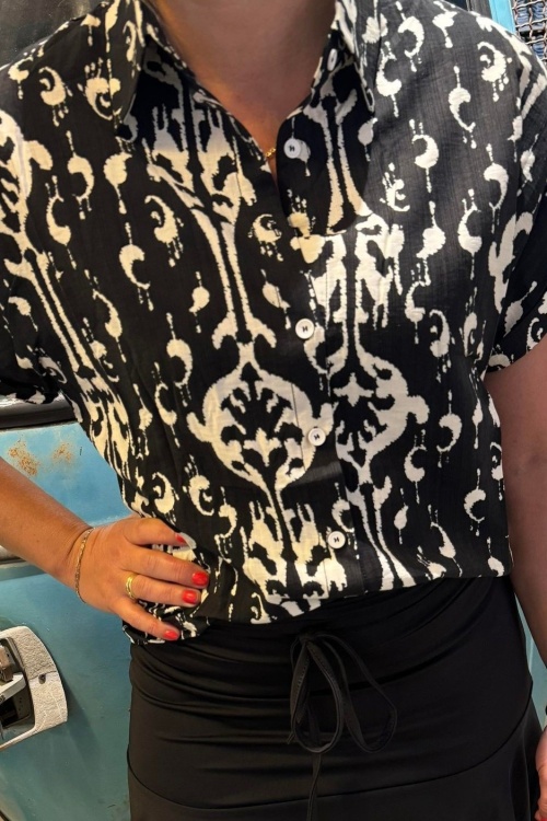 5850-15 BLOUSE - ZWART/ECRU