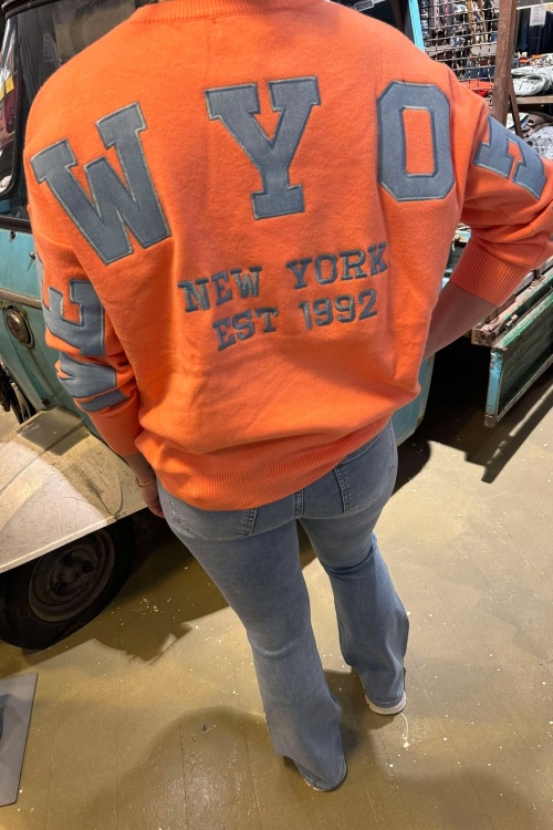 AM561 TRUI - NEW YORK - KORAAL