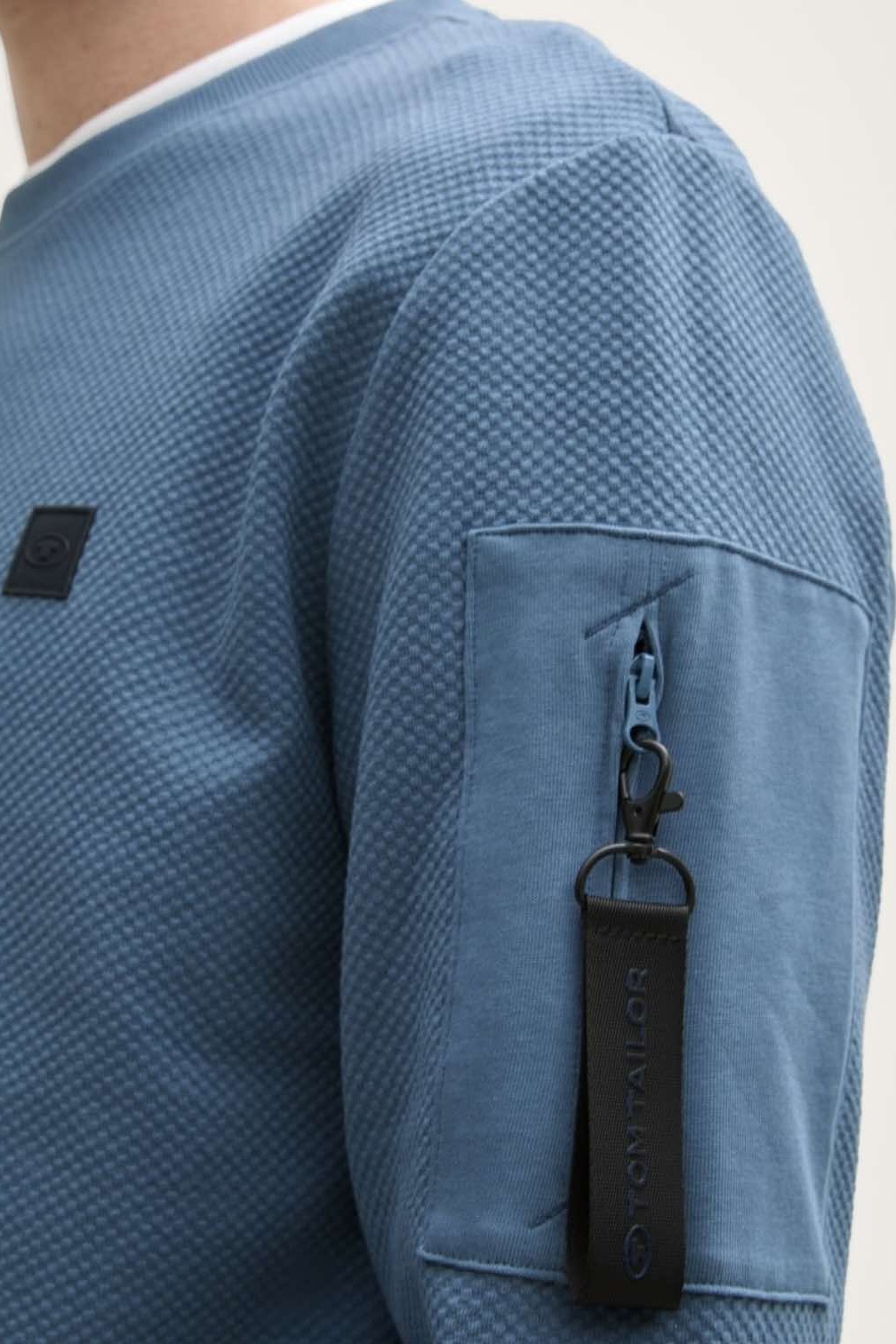 product-image-3918