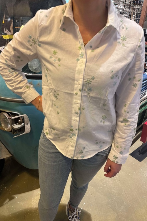 6617.F76 BLOUSE - WIT BLOEM
