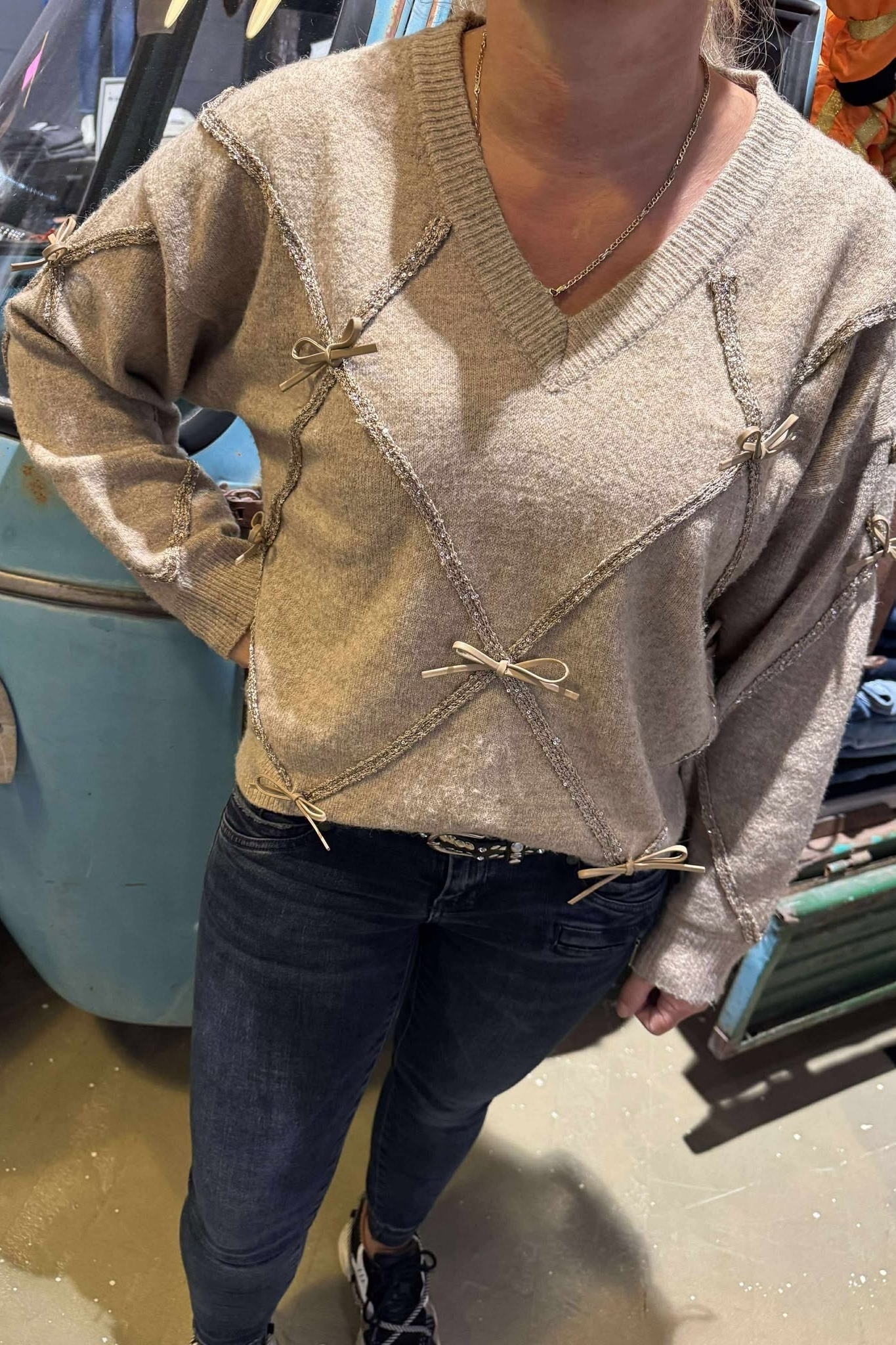 MO4006 - TRUI - LICHTBRUIN STRIK 