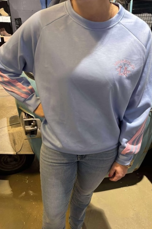 SWEATER - STREEP - LICHTBLAUW 