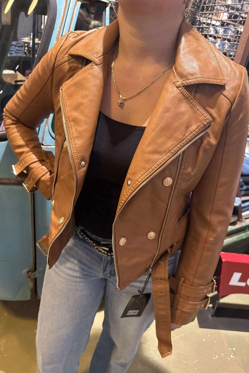 WS986 - JACK PU - CAMEL 