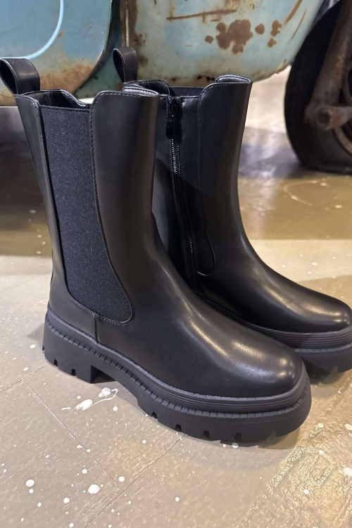 A796 - BOOTS - ZWART 