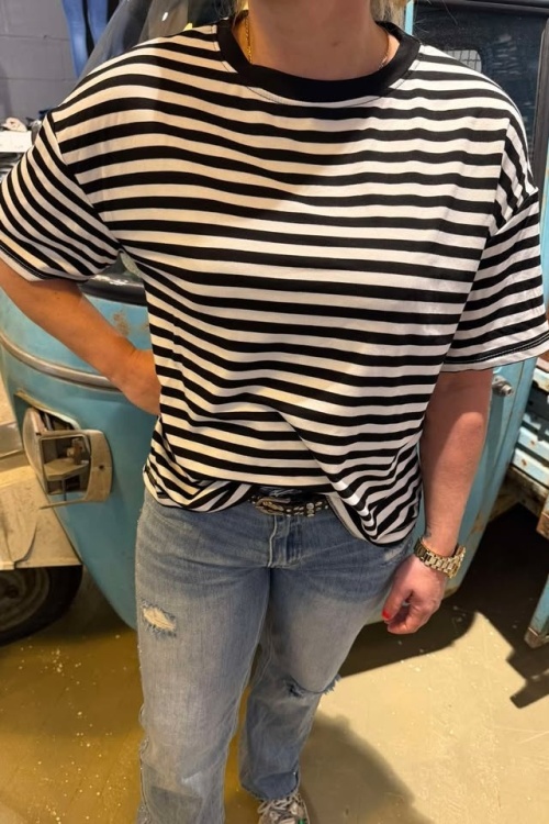 TSHIRT STREEP - ZWART WIT KM